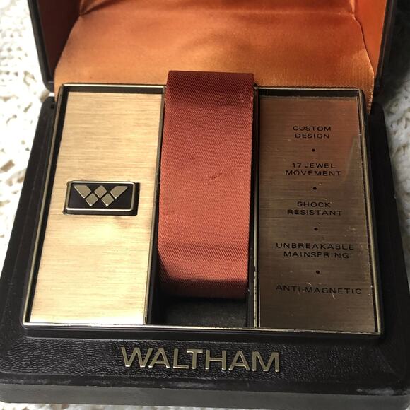 Vintage Waltham Original Plastic Watch Display Storage Box Case - Picture 11 of 15